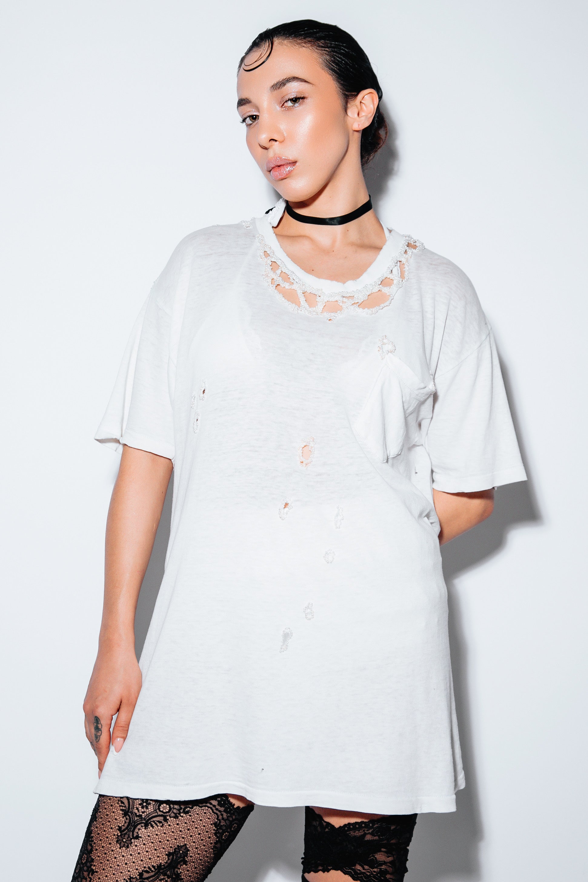 FRESHWATER PEARL CHARM TEE